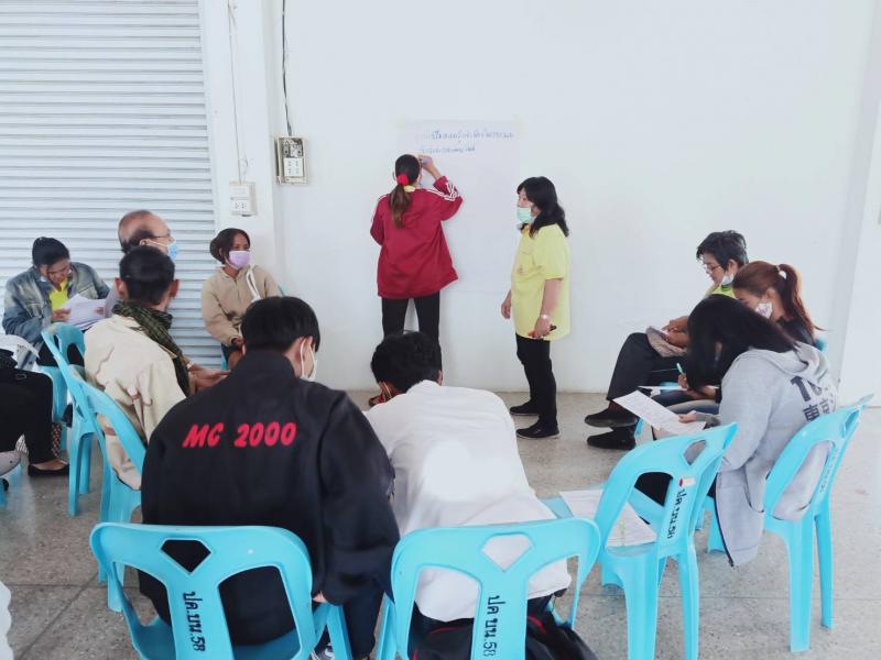 6. โครงการอบรมให้ความรู้การปกครองระบอบประชาธิปไตยอันมีพระมหากษัตริย์ทรงเป็นพระประมุข