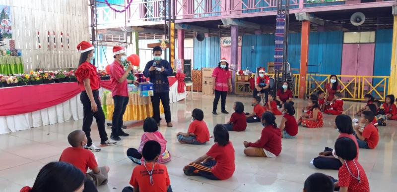 6. กศน.อำเภอบางมูลนาก จัดกิจกรรมส่งเสริมการอ่านห้องสมุดประชาชนเคลื่อนที่บูรณาการงานเครือข่าย