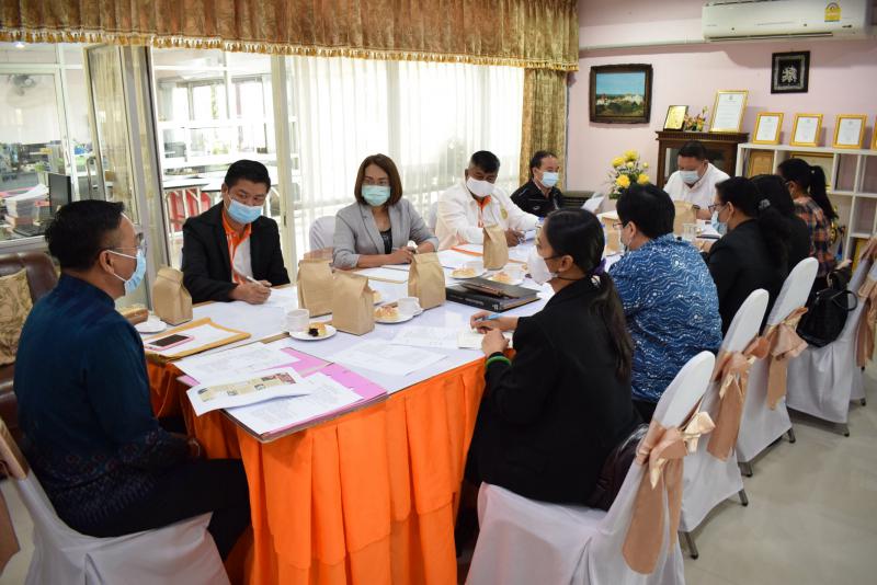 2. การประชาสัมพันธ์การใช้แอพพลิเคชั่น “หมอชนะ”